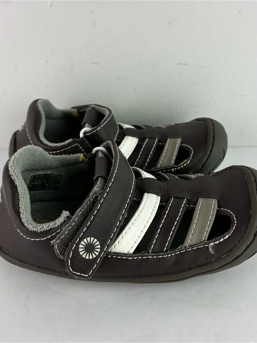 UGG Santore Toddler Velcro Sandals NWOT